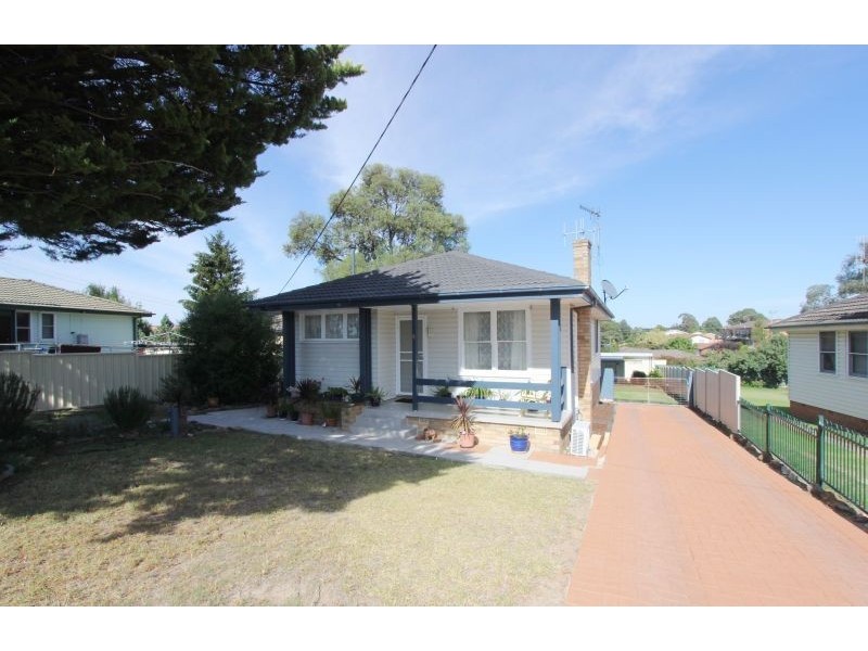 2 Nichols Street, Goulburn NSW 2580