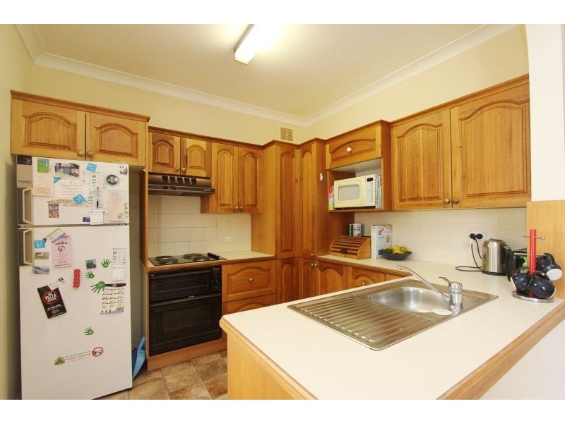 42 Albert Street, Goulburn NSW 2580