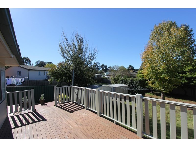 15 Yarrowlow Street, Goulburn NSW 2580