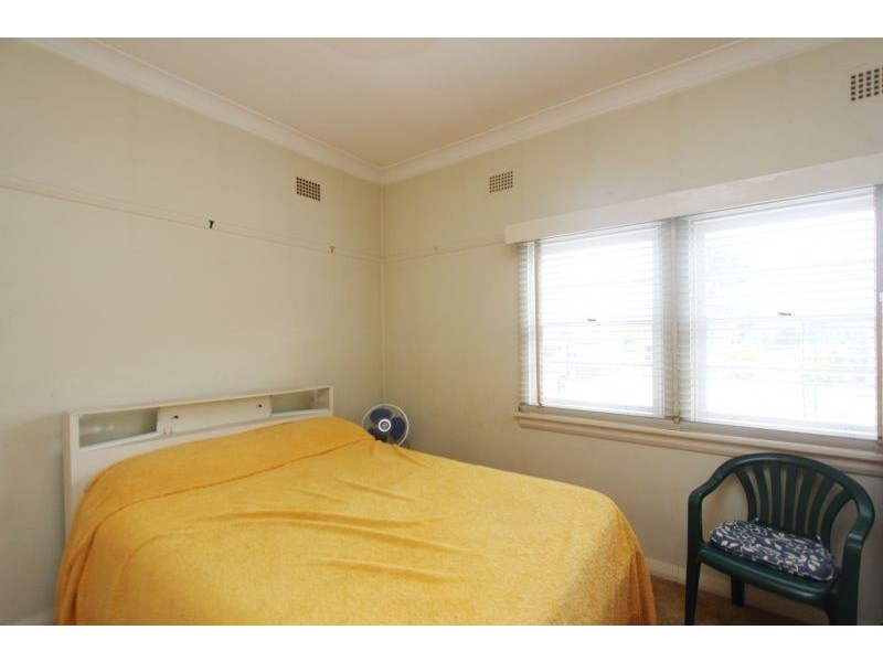 170 Clinton Street, Goulburn NSW 2580