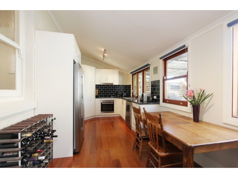 14 John Street, Goulburn NSW 2580