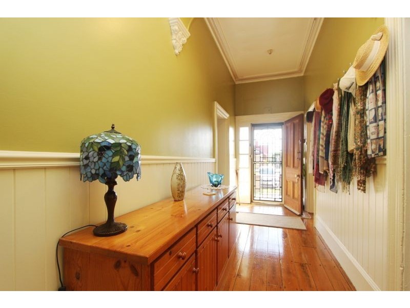 11 Joshua Street, Goulburn NSW 2580