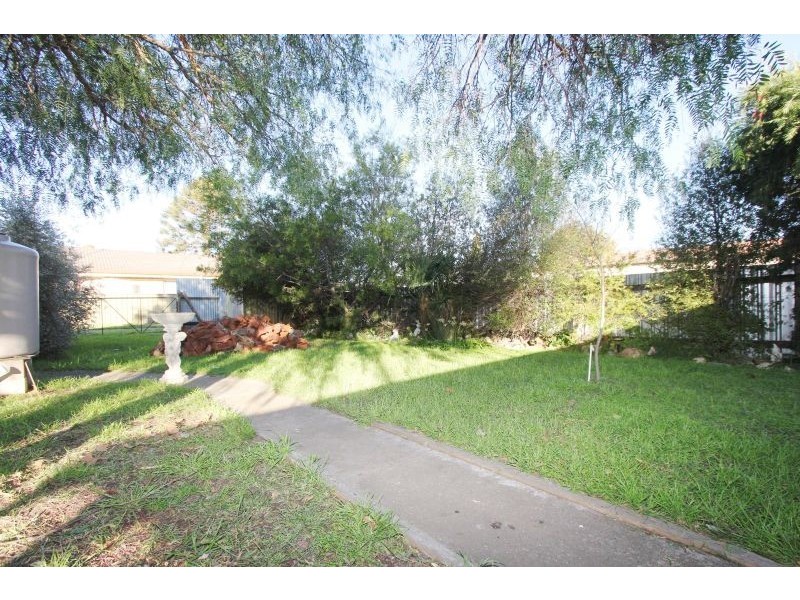 11 Joshua Street, Goulburn NSW 2580