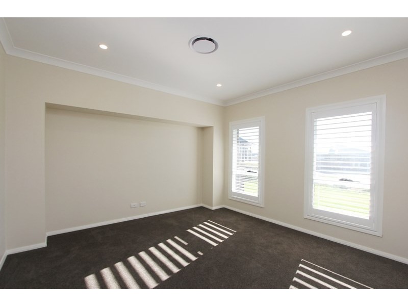 9 Fraser Close, Goulburn NSW 2580