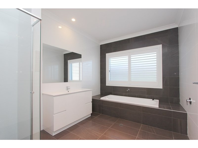 9 Fraser Close, Goulburn NSW 2580