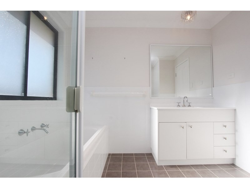 29 Monastery Drive, Goulburn NSW 2580