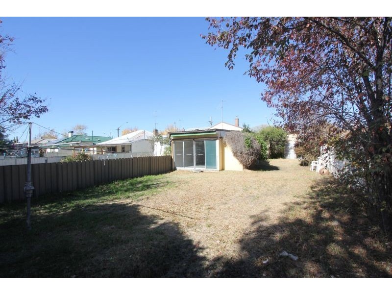 18 Lagoon Street, Goulburn NSW 2580