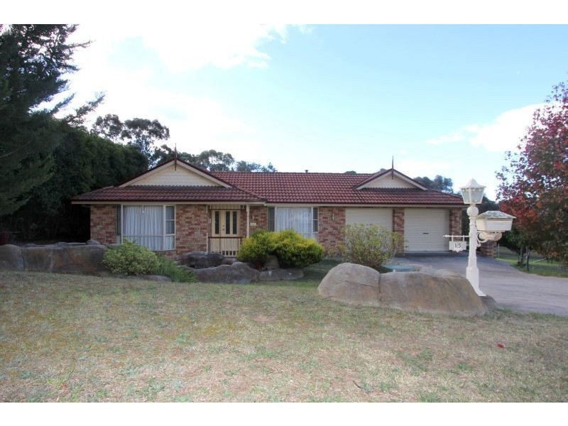 15 Carramar Way, Goulburn NSW 2580