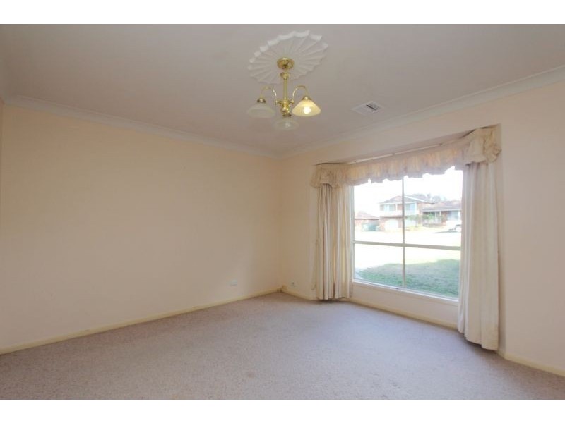 15 Carramar Way, Goulburn NSW 2580