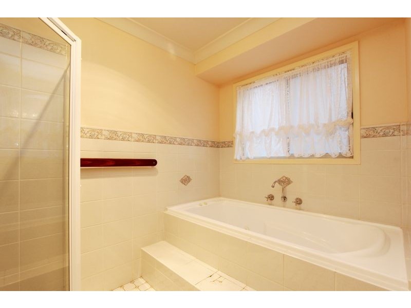15 Carramar Way, Goulburn NSW 2580