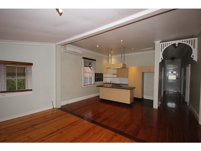 10 George Street, Goulburn NSW 2580