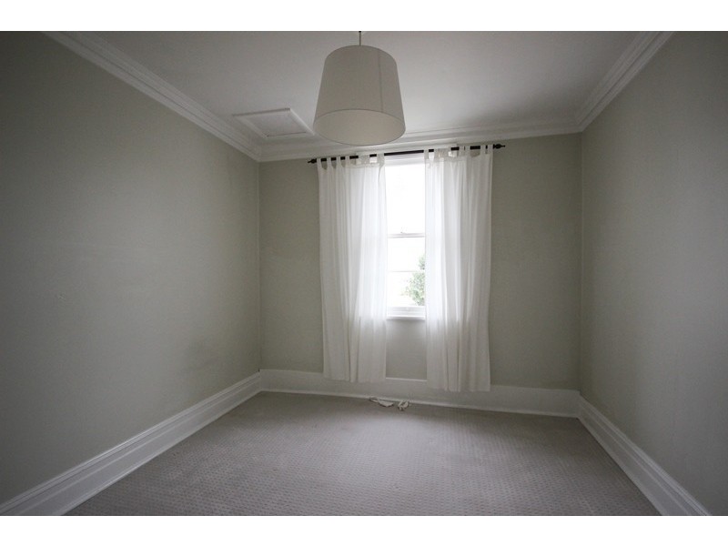 142 Addison Street, Goulburn NSW 2580