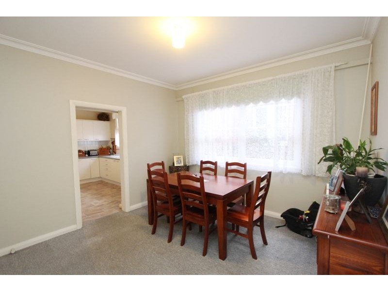 8 Arnheim Street, Goulburn NSW 2580