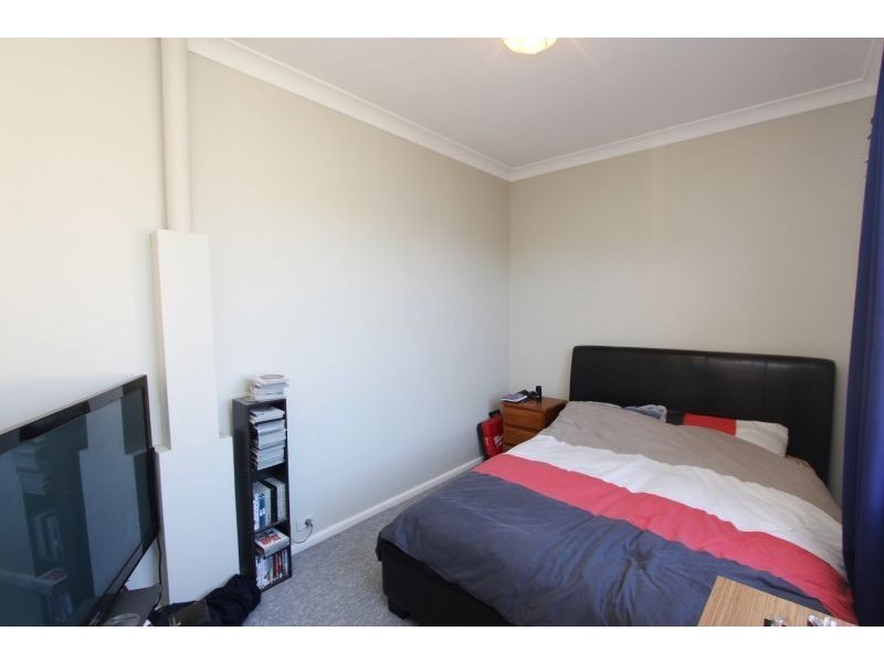 8 Arnheim Street, Goulburn NSW 2580