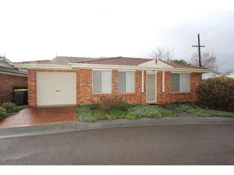 1/28 Lagoon Street, Goulburn NSW 2580