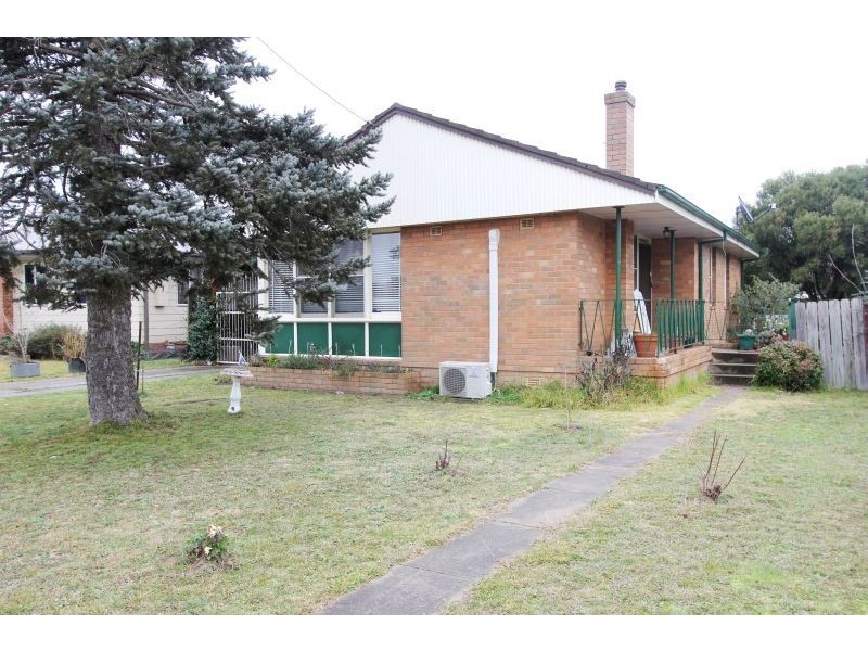 72 Albert Street, Goulburn NSW 2580