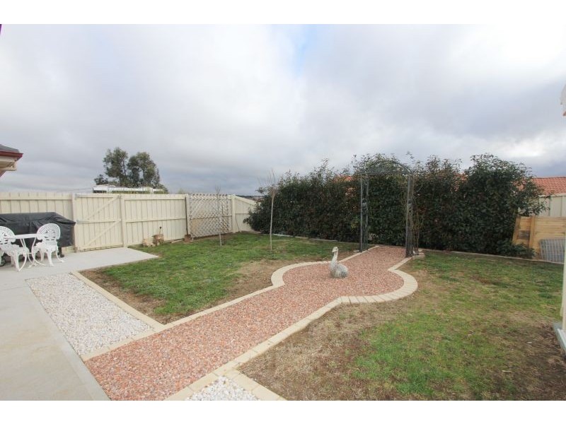 33 Green Valley Road, Goulburn NSW 2580