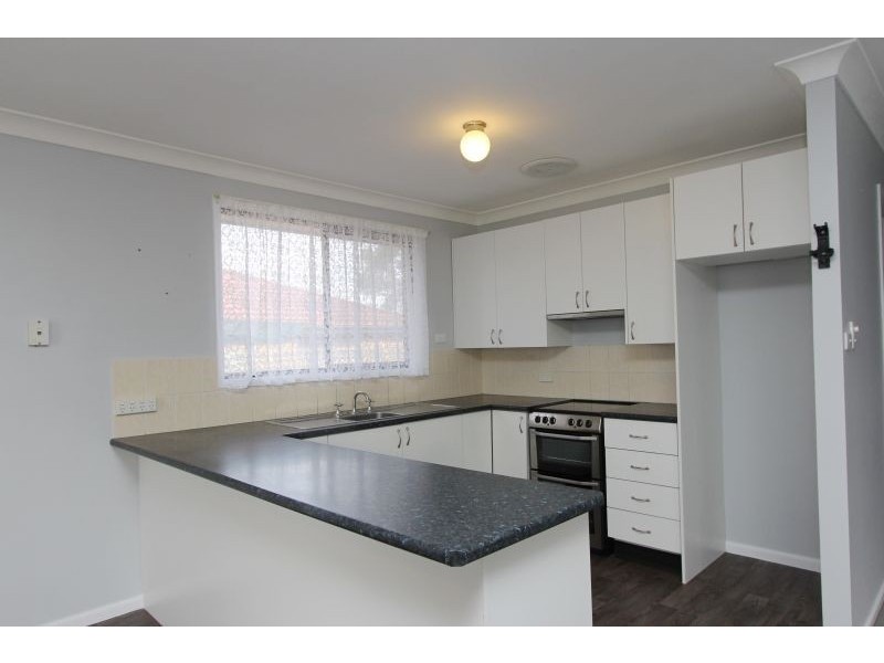 90 Gibson Street, Goulburn NSW 2580