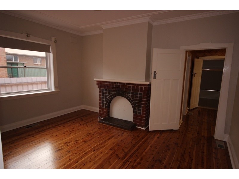 11 Kinghorne Street, Goulburn NSW 2580