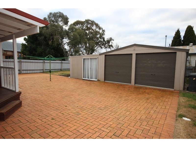 11 Kinghorne Street, Goulburn NSW 2580