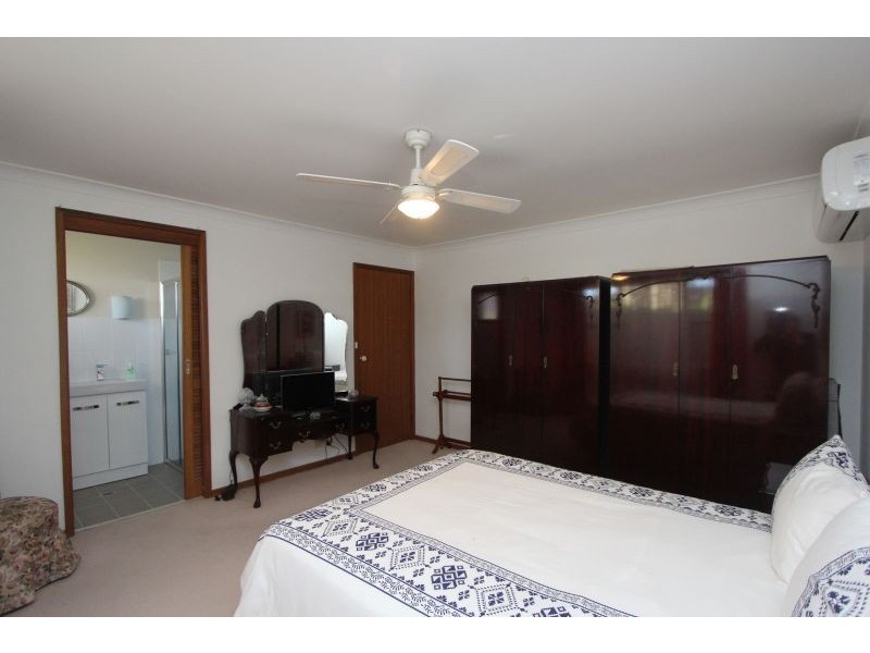 11 Llewellyn Avenue, Goulburn NSW 2580