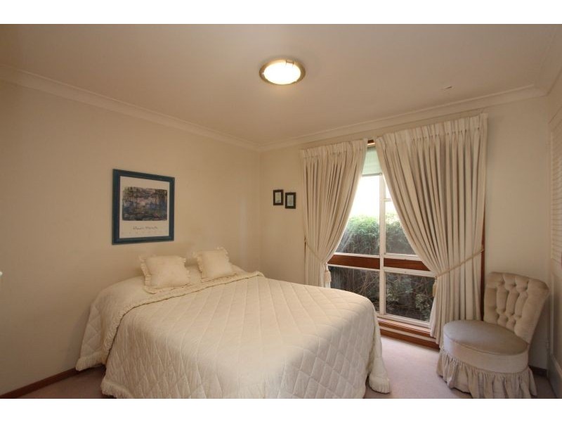 11 Llewellyn Avenue, Goulburn NSW 2580