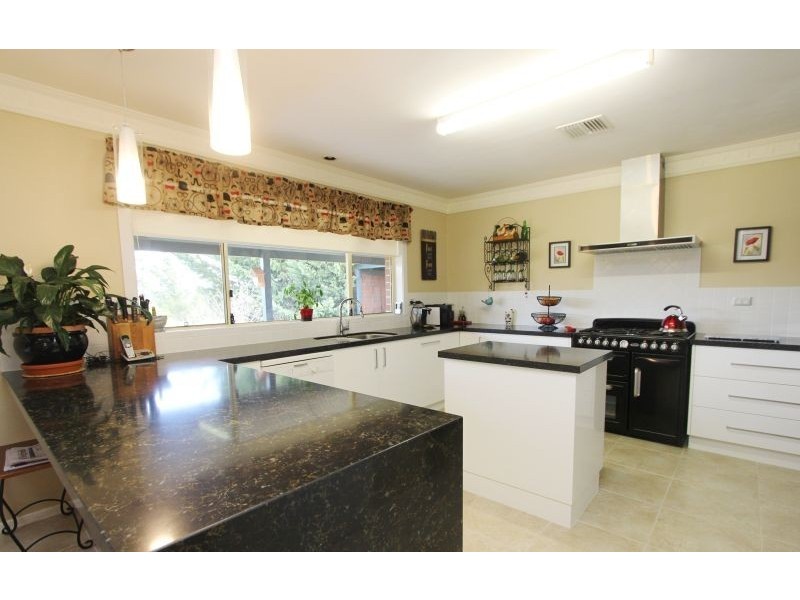 33 Run O Waters Drive, Goulburn NSW 2580