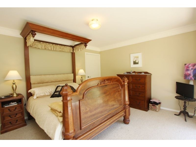 33 Run O Waters Drive, Goulburn NSW 2580