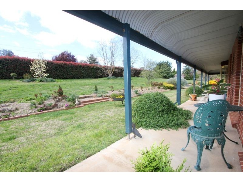 33 Run O Waters Drive, Goulburn NSW 2580