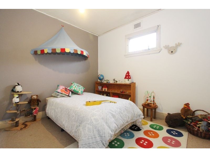 86 Bourke Street, Goulburn NSW 2580