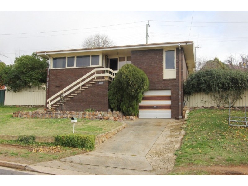 6 Broughton Street, Goulburn NSW 2580