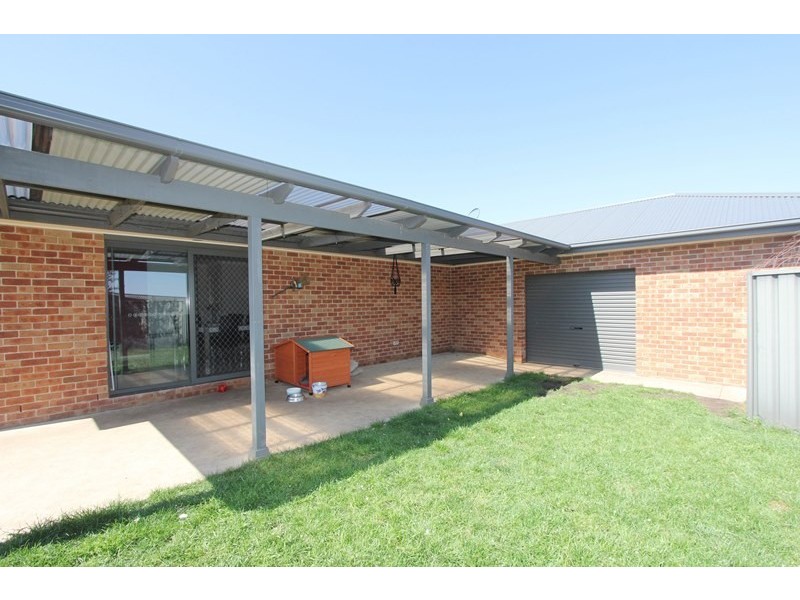 9 Benjamin Place, Goulburn NSW 2580
