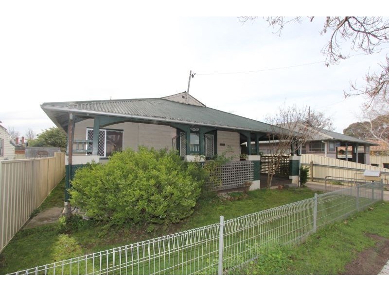 24 Lagoon Street, Goulburn NSW 2580