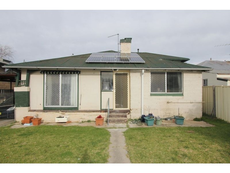 24 Lagoon Street, Goulburn NSW 2580