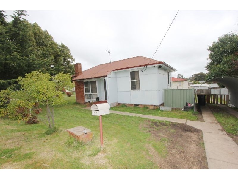 37 Hill Street, Goulburn NSW 2580