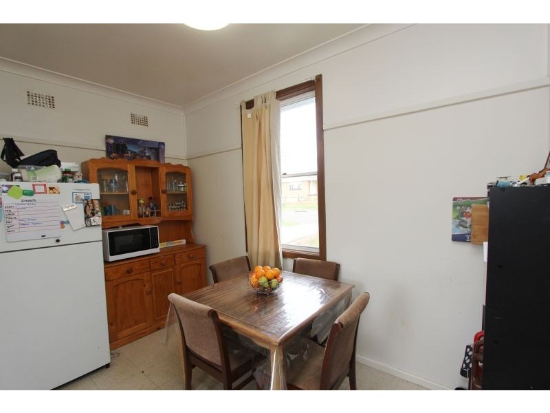 37 Hill Street, Goulburn NSW 2580