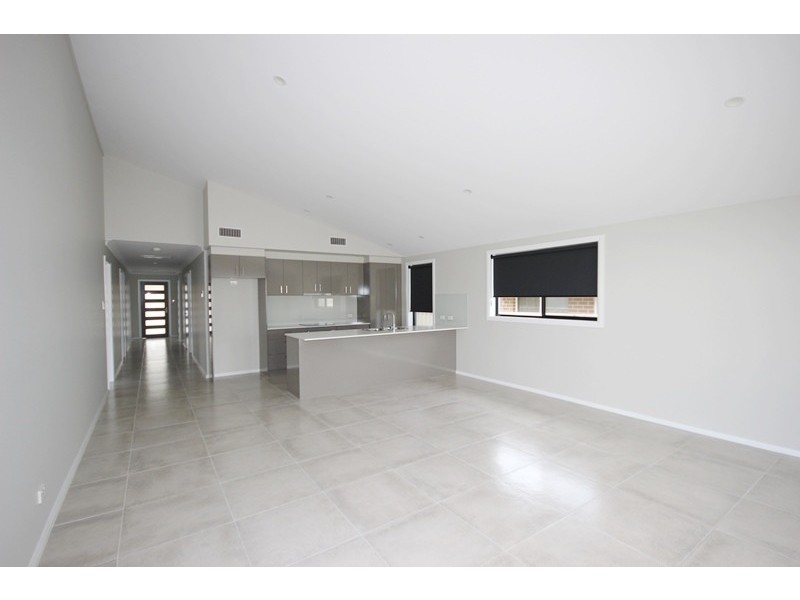 66 Kidd Circuit, Goulburn NSW 2580