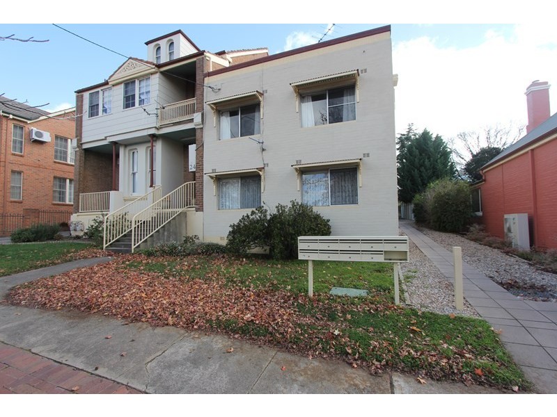 4/24 Church Street, Goulburn NSW 2580