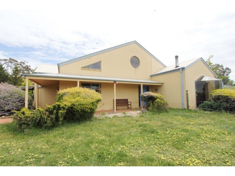 198 Run-o-Waters Drive, Goulburn NSW 2580