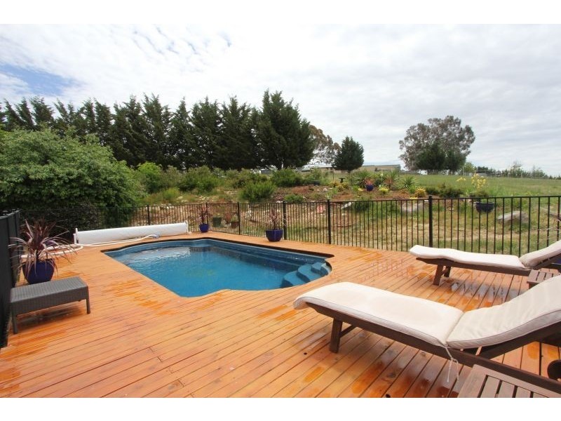 198 Run-o-Waters Drive, Goulburn NSW 2580