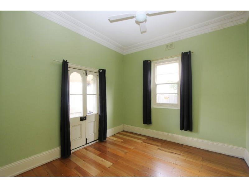 33 Kinghorne Street, Goulburn NSW 2580