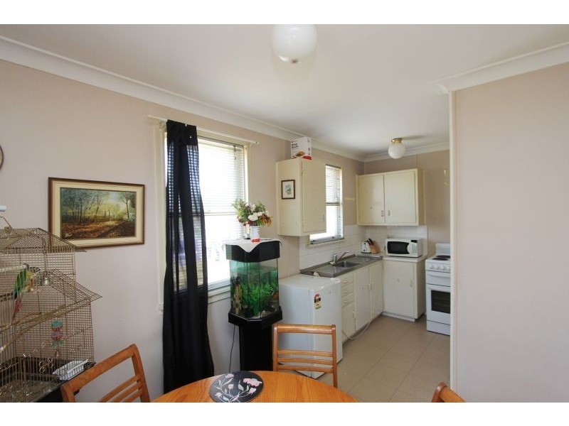 69 Robinson Street, Goulburn NSW 2580