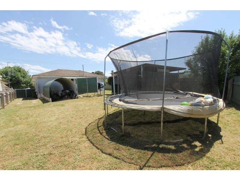 69 Robinson Street, Goulburn NSW 2580