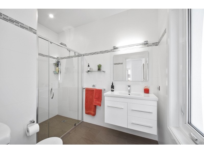 2/105 Cowper Street, Goulburn NSW 2580