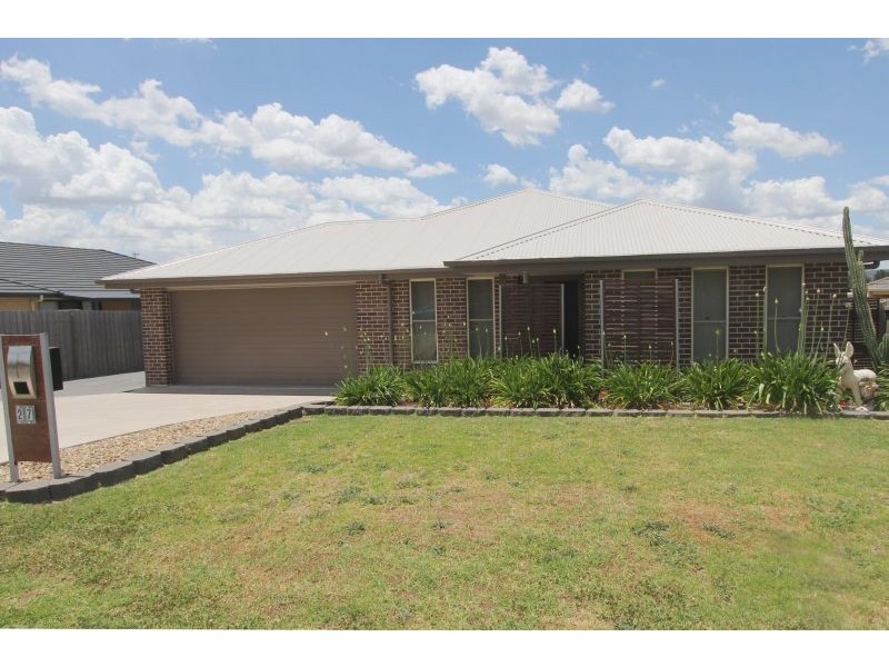 27 Monastery Drive, Goulburn NSW 2580