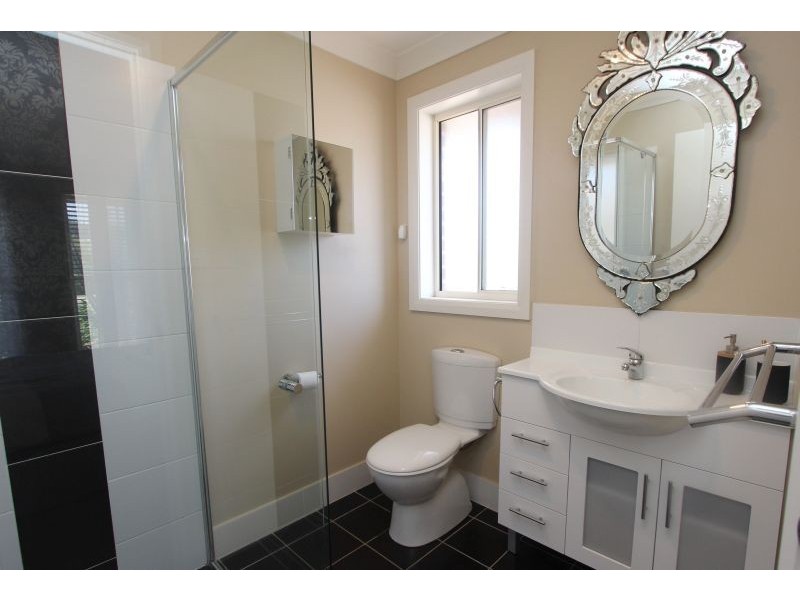 27 Monastery Drive, Goulburn NSW 2580
