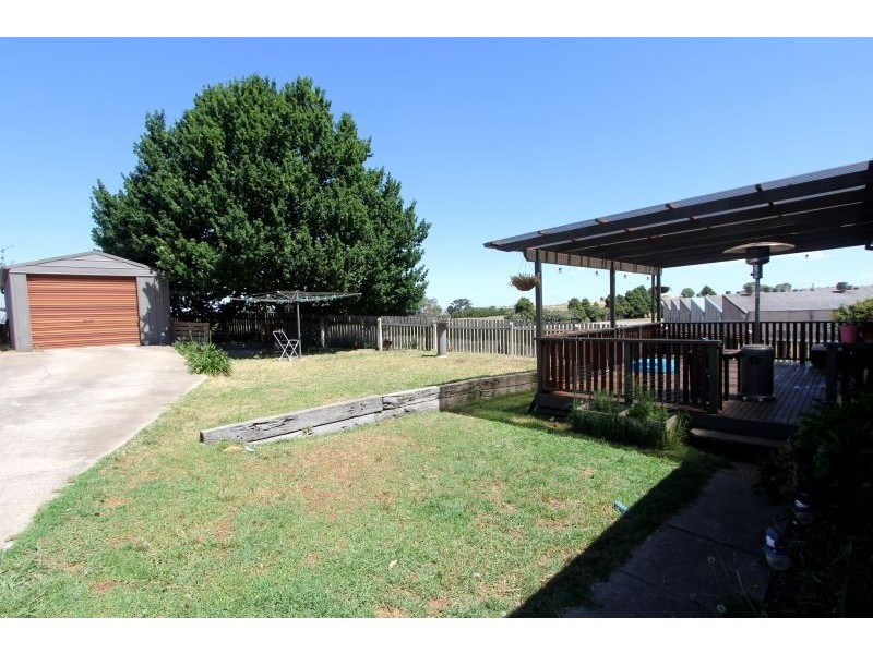 5 Davies Crescent, Goulburn NSW 2580