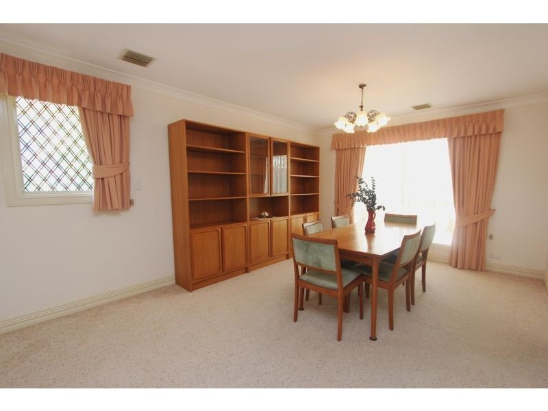 3 Oakwood Avenue, Goulburn NSW 2580