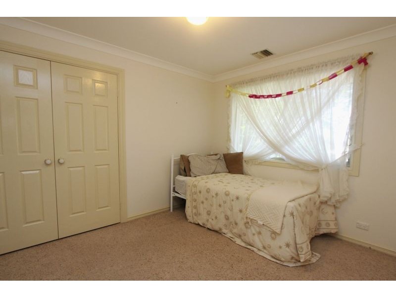 3 Oakwood Avenue, Goulburn NSW 2580