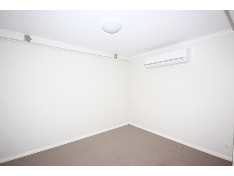 145 Clinton Street, Goulburn NSW 2580